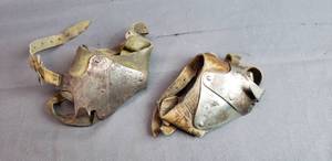 lot 30 image: Vintage Single Hook Corn Husking Gloves