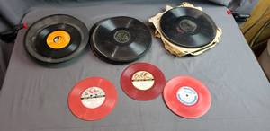 lot 43 image: Lot of Old Records