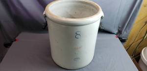 lot 54 image: No. 8 Red Wing Crock