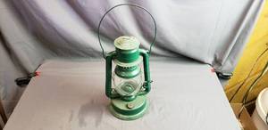 lot 74 image: Barn Lantern No. 2 Fount