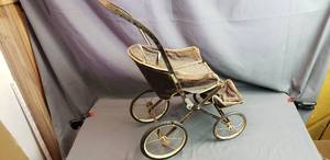 lot 76 image: Vintage Playtime Toy Baby Buggy