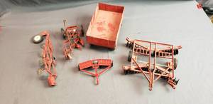lot 95 image: Toy Implements