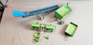 lot 96 image: Toy Implements