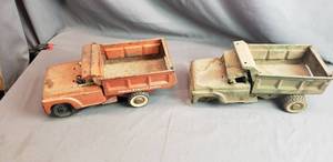 lot 109 image: 2 Structo Dump Trucks