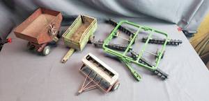 lot 113 image: Vintage Toy Implements