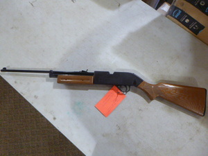 lot 15 image: Crosman 760 Pump Master .177 (4.5mm) BB and Rifle Air Rifle