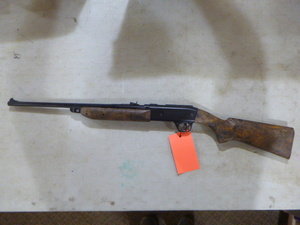 lot 17 image: Daisy Eneumatic .177 (4.5mm) BB, Pellet Air Rifle