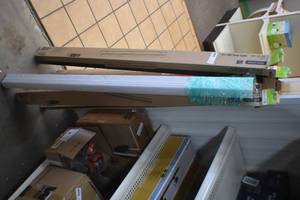 4 ft Strip LIght