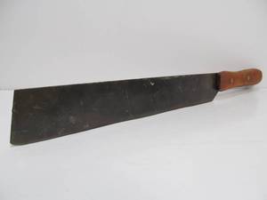 lot 69 image: Vintage 20 Tobacco Knife