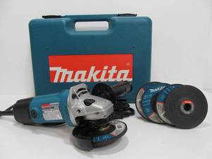 lot 76 image: Nice working MAKITA Angle Grinder wCase