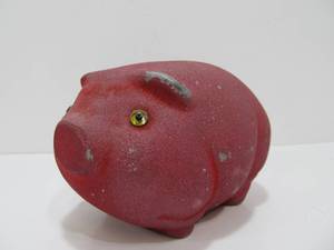 lot 143 image: Cute Vintage Round Metal B&ampB Mfg Company Piggy Bank