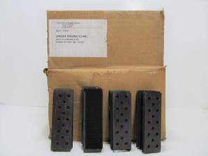 lot 90 image: Case FULL of Plastiform Magnets