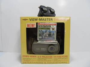 lot 13 image: Vintage VIEWMASTER Theater Stereo Viewer wOriginal Box
