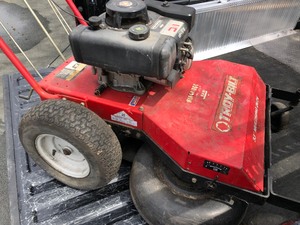 lot 3 image: Working TROY-BILT Commercial Walk Behind 33 Mower
