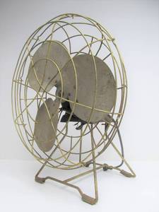 lot 210 image: Unusual Vintage Dunlap Electric Fan