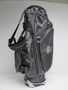 lot 260 image: Brand New CALLAWAY Golf Bag
