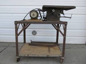lot 261 image: Working Heavy Duty Industrial Style Table Saw