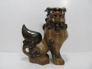 lot 291 image: Vintage Andrea by Sadek Foo Dog Sculpture (AS IS)