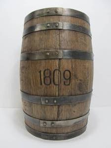 lot 293 image: Vintage 1809 Wood LiquorWhiskey Barrel