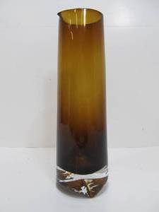 lot 297 image: Nice Vintage Sleek Amber Glass Pitcher