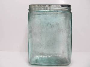 lot 303 image: Old Vintage DELCO-Light Exide Battery Jar