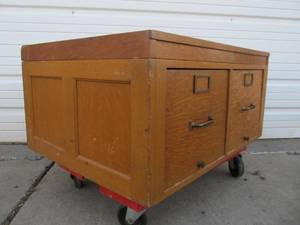 lot 311 image: Large Vintage Oak GLOBE WERNICKE 2-Drawer File Cabinet