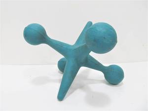 lot 317 image: Retro Cast Iron Oversize  Blue Jack
