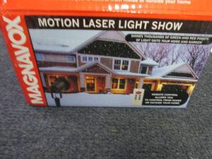 lot 6 image: Magnavox Outdoor Laser Projector wi...