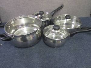 lot 8 image: Oster Stainless Steel Cookware open...