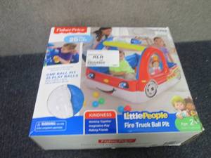 lot 10 image: Fisher-Price Little People Fire Tru...