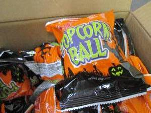 lot 74 image: Case of 40 Popcorn Balls Best Date ...