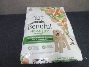 lot 113 image: 14 lb Bag Purina Beneful Dog Food...