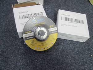 lot 311 image: 2- 5pks SATC 4.5 inch Grinding Whee...