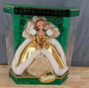 lot 67 image: Barbie Happy Holidays Doll Special Edition (1994 Mattel) - X