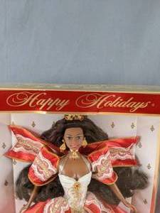 lot 43 image: Vintage Mattel 1997 Special Edition Happy Holidays Barbie Doll - X