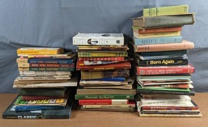 lot 87 image: Vintage Book & Magazine Collection Cookbooks, Car Mechanics, Parenting, Arts & Crafts, Photography, & More - X