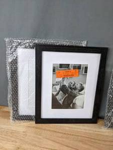 lot 154 image: Gallery Wall Frame Set - N