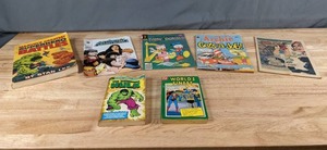 lot 142 image: Collection of 7 Vintage Comic Books - X