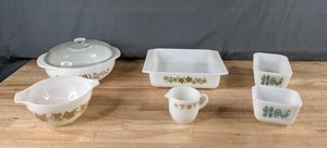 lot 188 image: 8-Piece Vintage Pyrex Cinderella, Refrigerator Dishes, Casserole, and Creamer (White Butterfly Gold, Ivy, Amish Butterprint) - B