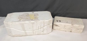 lot 241 image: Pair of Vintage Duncan Ceramic Molds Nativity Set Piece & Small Rocking Horse Rails - X