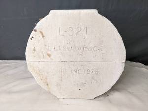 lot 305 image: Vintage Leisuramics Ceramic Slip Cast Mold of Bowl - X