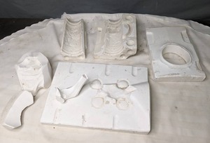 lot 276 image: Assortment of 7 Ceramic Mold Pieces - X