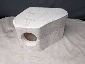lot 301 image: Vintage Ceramic Slip Cast Mold of Ginger Jar - X