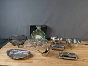 lot 295 image: Collection of Silver Plated Kitchenware Bowls, Baskets, Covered Butter Dishes, Ladle and More - Z