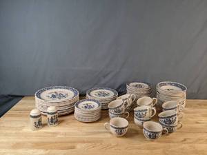 lot 297 image: Large Vintage Collection of (90) Pieces of Johnson Brothers Hearts & Flowers Smooth Dinner Plates, Salad Plates, Plates, Bowls, Coffee Cups, Salt & Pepper Shakers and More - Z