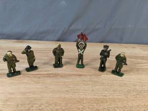 lot 327 image: Vintage Collection of (6) Cast Iron Toy Soldiers - V