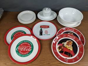 lot 428 image: Collection of Vintage Coca Cola Gibson Dinnerware, Mainstay Homes White Plates & Corelle Vitrelle Dinnerware - V