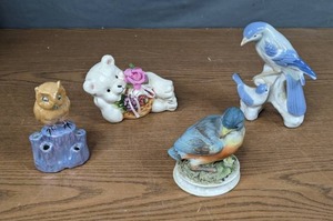 lot 423 image: Collection of 4 Porcelain & Ceramic Figurines - V