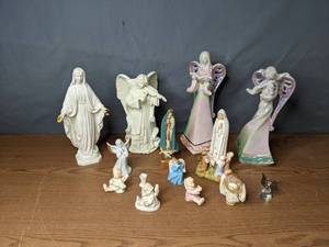 lot 402 image: (13) Assorted Angel and MarianFatimaReligious Figurines - V