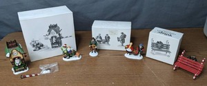 lot 355 image: A Set of Three Christmas Decoration Includes Department 56 - V